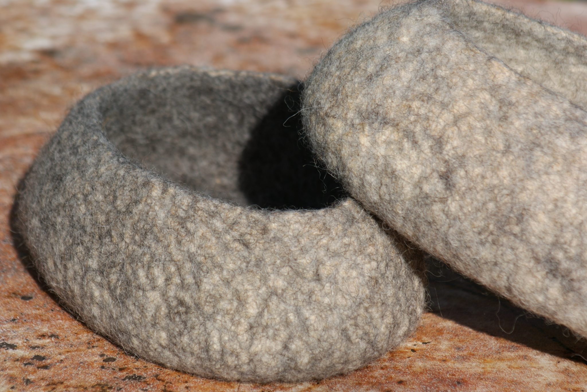 Coupelles en laine feutrée